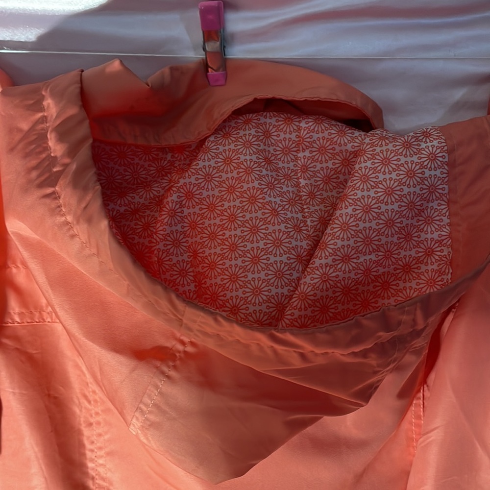 Utility Rain Jacket - Picture 8 of 9